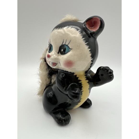 Ries Japan Ceramic Skunk Figurine 5.5” w Fur Hair Black & White Vintage Kitschy - Picture 3 of 10